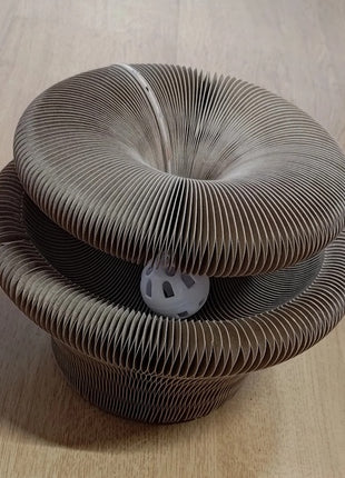 Zolux Chatouille Drapka tekturowa składana łapka z piłką i kocimiętką