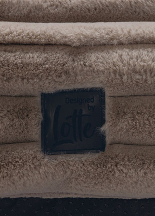 Designed by Lotte Hundekissen Reza