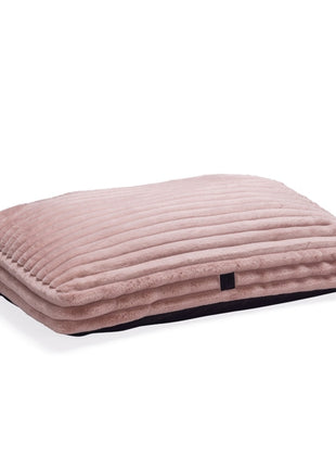 Designed by Lotte Hundekissen Reza