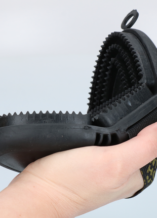Excellent Horse Flexi Brush Curry Comb