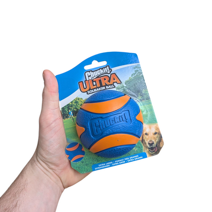 Chuckit Ultra Squeaker Bal - Bijna onverwoestbare bal met pieper - Diverse maten