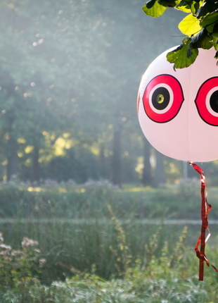 Knock Pest Schrikballon Wit